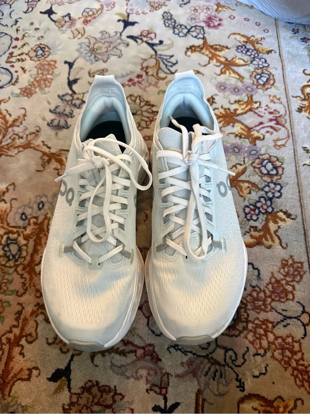 On Running Women's White Lightweight Running Sneakers